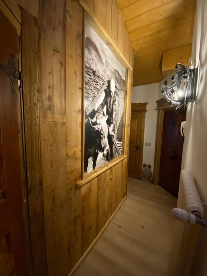 Calore Di Una Casa Di Montagna Campitello di Fassa Exterior photo