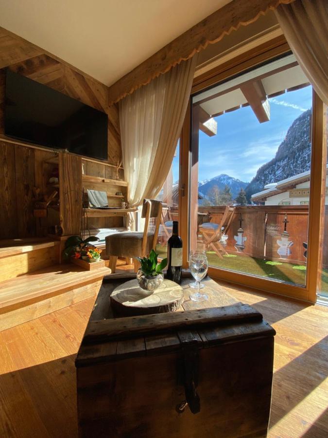 Calore Di Una Casa Di Montagna Campitello di Fassa Exterior photo